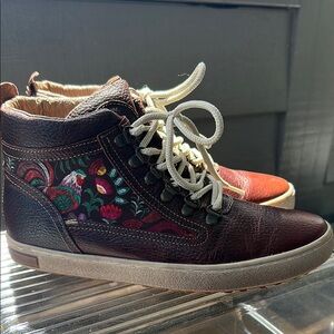 Inkkas Brown Lace Up Boots with Floral Design